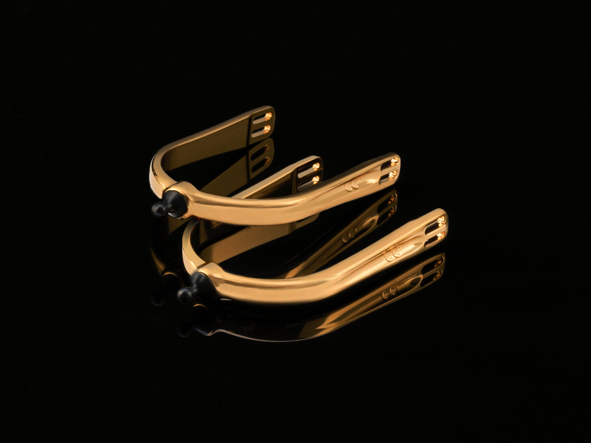 American Equus Offers Limited Edition 24 Karat Gold Spurs